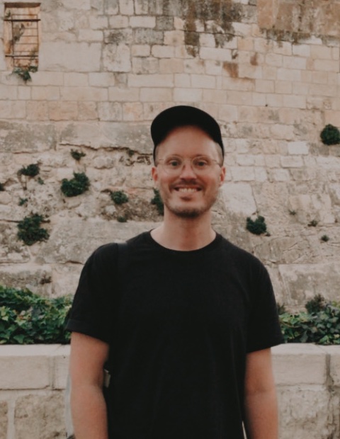 A pictore of me wearing a black T-Shirt